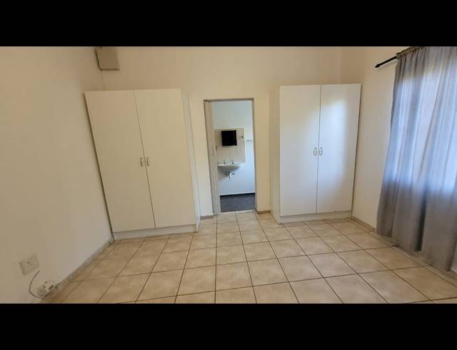 3 BEDROOM HOUSE RENTED IN DOONSIDE